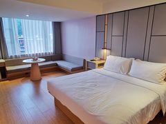 -全季酒店(广州越秀公园店)