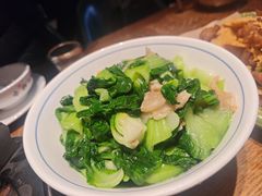 油渣小白菜-鱼头泡饭·湖北菜·非物质文化遗产(岳家嘴总店)
