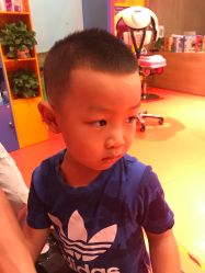 -Mini Me儿童美发王国(友好时尚购物城店)