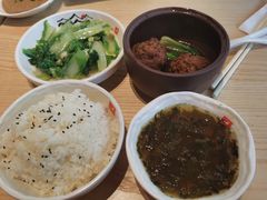 -东方既白(黄兴路大润发店)