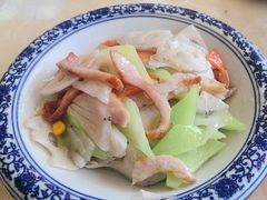-芸海阁·农家私房菜(沙家浜景区出口店)