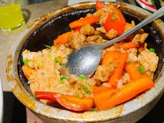 当红小炒肉石锅饭-新白鹿餐厅(嘉兴八佰伴华府店)