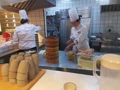 -馋三尺蟹粉小笼(人民广场店)