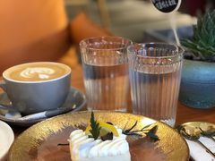 酸奶芝士蛋糕-25#COFFEE(古地石店)