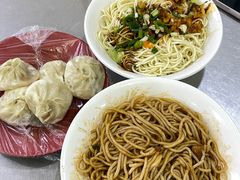 -高师傅特色米粉汤包(建设路店)