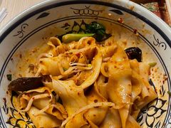 -远大美食广场(远大购物中心店)