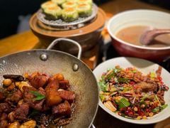 -吃饭皇帝大土家民族菜(正大广场店)