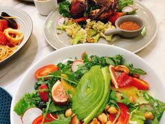 -théATRE茶聚场·餐厅(环球金融中心店)