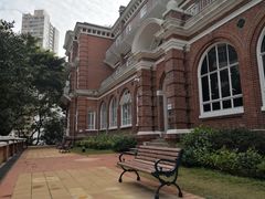 -香港大学