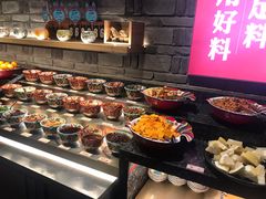 -老牌坊云南鱼豆花火锅(哈西万达店)