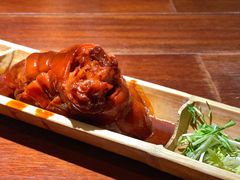 南乳扎烧—带皮肘子-大牌大·传统杭帮菜(湖滨店)