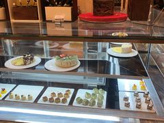 面包甜点陈列柜-万达瑞华酒店美食汇自助餐厅(楚河汉街店)