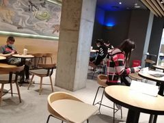 大堂-星巴克(深圳星都豪庭店)