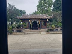 -梁园
