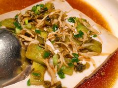 银鱼仔丝瓜蒸黑豆腐-小炳胜(卓悦中心店)