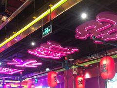 -多嘴超级肉蟹煲(杉杉国潮主题店)