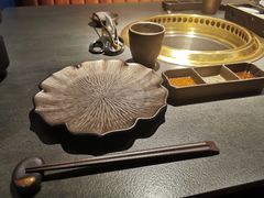 -铭牛烧肉·和牛海鲜自助(高新月牙湖店)