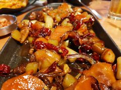 -肥肥虾庄·金牌油焖大虾(杨园滨江时代walk店)