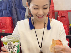 -老三样·旧食新味(绿地店)