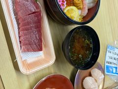 -海鮮寿司とれとれ市場