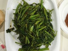 -纽顿熟食中心
