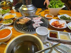 -唯成•韩国炭火烤肉 유성고기