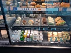 面包甜点陈列柜-星巴克(恒基688广场店)