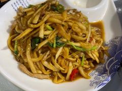 酸萝卜炒粉-以前的小酒馆(中山广场店)