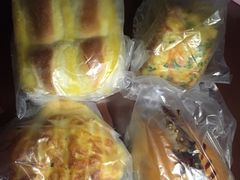 -Bread Talk 面包新语(荟聚店)
