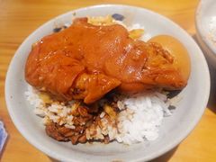-红猪卤肉饭(大西洋美食城店)