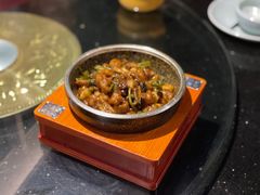 石锅豆豉牛蛙-小城故事·地道宁波味(月湖盛园店)