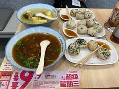 -小杨生煎(成山巴黎春天店)