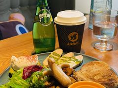 -JINNS锦时 steak&pizza(浸信会礼拜堂旧址店)