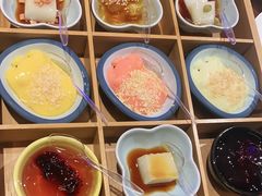 -佬土鹅肠火锅(扬中步行街店)