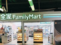 -全家便利店(四平路六店)