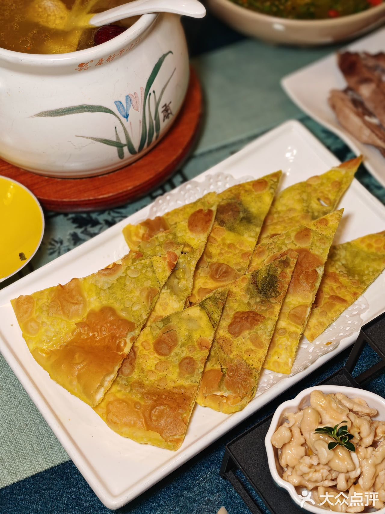 来青海旅游一定要吃这家土豆炕牛肉