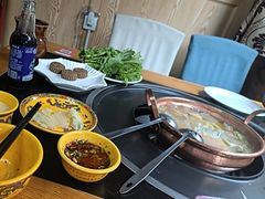 -银同牦牛肉火锅