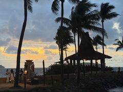 -Sunset Bar(丹绒亚路香格里拉店)