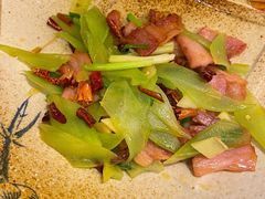 -滇香肴·云南菜蒸汽石锅鱼(云南北路店)