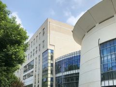 -武汉外国语学校