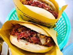 腊牛肉夹馍-邢老三肉丸糊辣汤(西安总店)