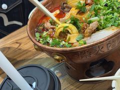 -成都你六姐·牛肉冒菜(城市集市合生汇店)