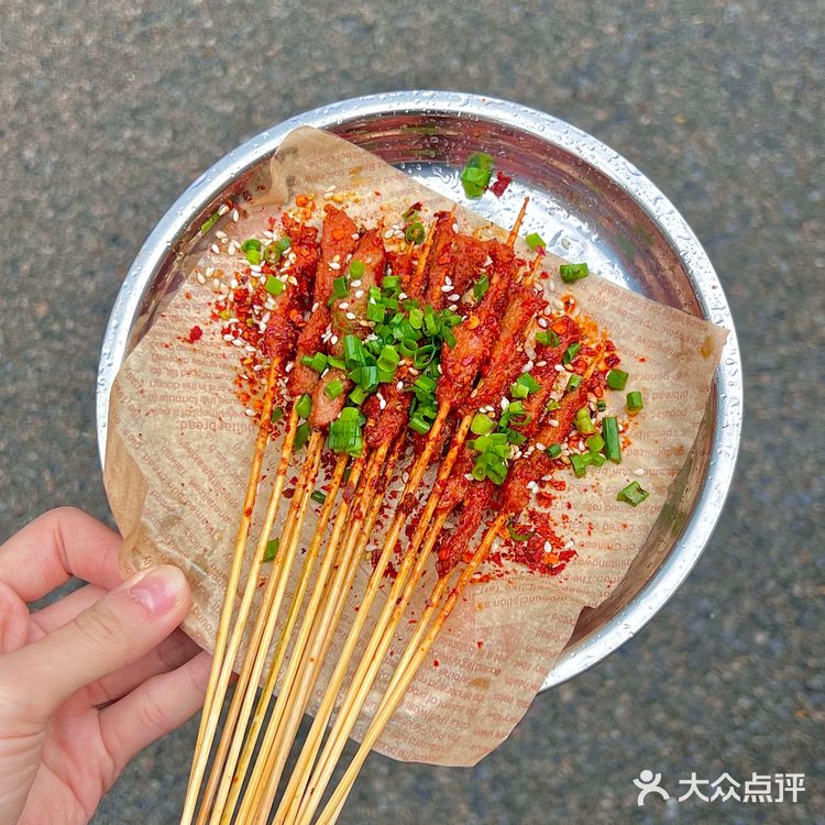东莞排队王。。。生烫牛肉米线yyds