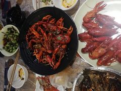 -巴厘龙虾·榜首油焖大虾(音乐学院·沿江酒馆店)