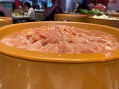 -龍歌自助小火锅(市北和达中心城店)