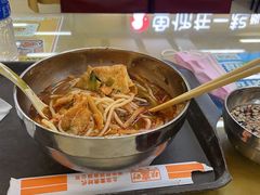 -红鼻子桂林米粉(金唐新光界店)