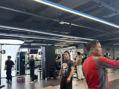 -超鹿运动(五四路恒力城店)