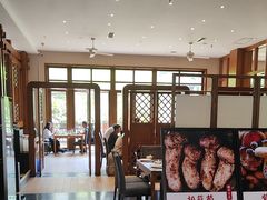 -黔蘑菇四季餐厅(观山湖店)