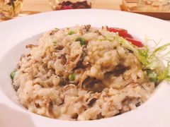 -布丁严选酒店(杭州武林西湖文化广场地铁站店)