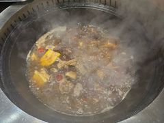 -锅老头铁锅炖•大锅蒸汽海鲜(韩乐坊店)